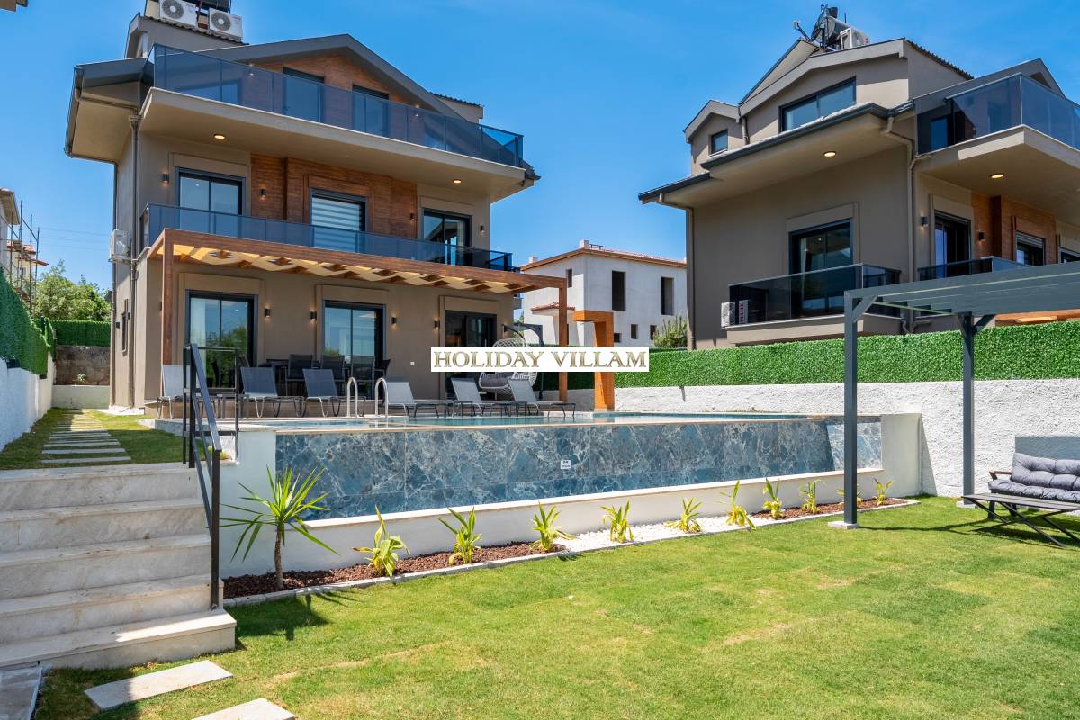 Maison Lumiera Villa - Resim #0