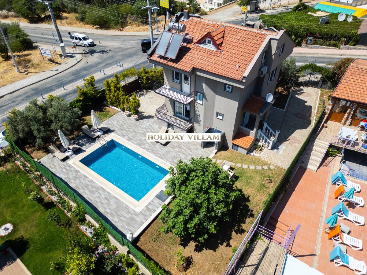 Moonshine Villa - Resim #0